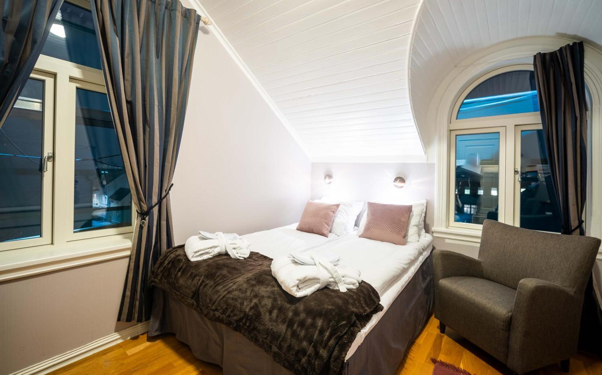 Enter Tromso - Exclusive 4 Bedroom Villa Ngoại thất bức ảnh